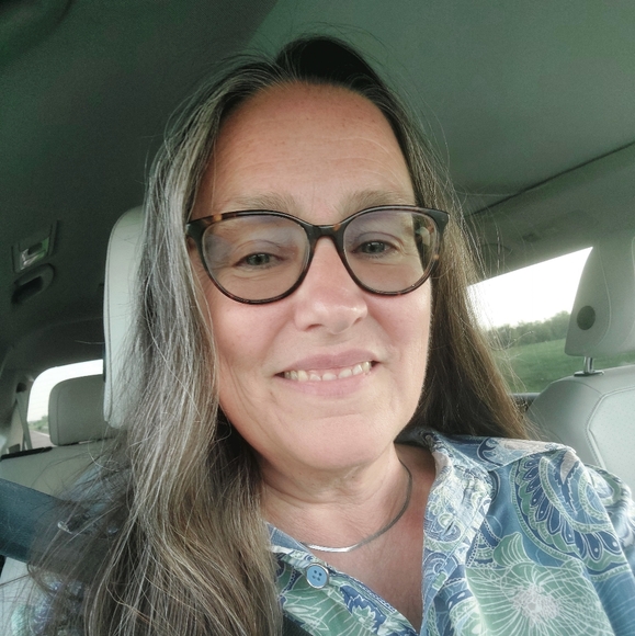 Vintage, retro, and truck stop jewelry - Picture 4 of 5